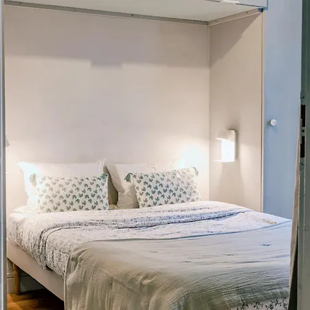 3p En Plein Centre De Louvre