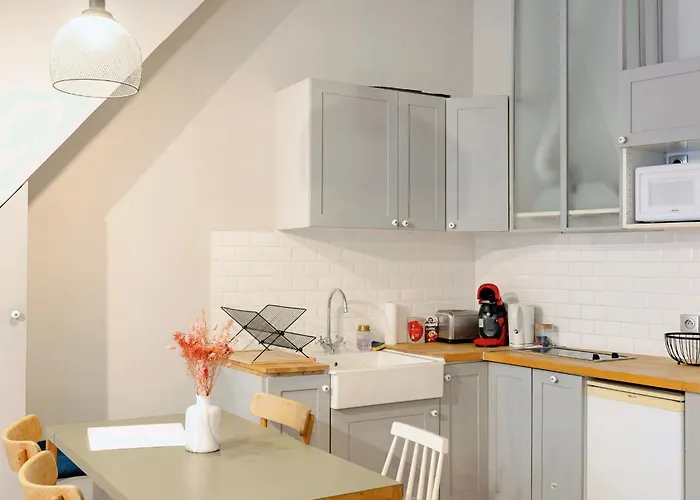 3p En Plein Centre De Louvre *